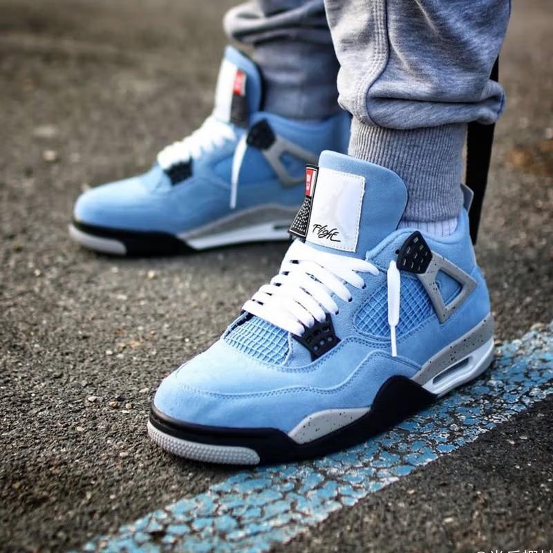 Jordan Детские кроссовки Air Jordan 4 Retro "University Blue" 408452-400