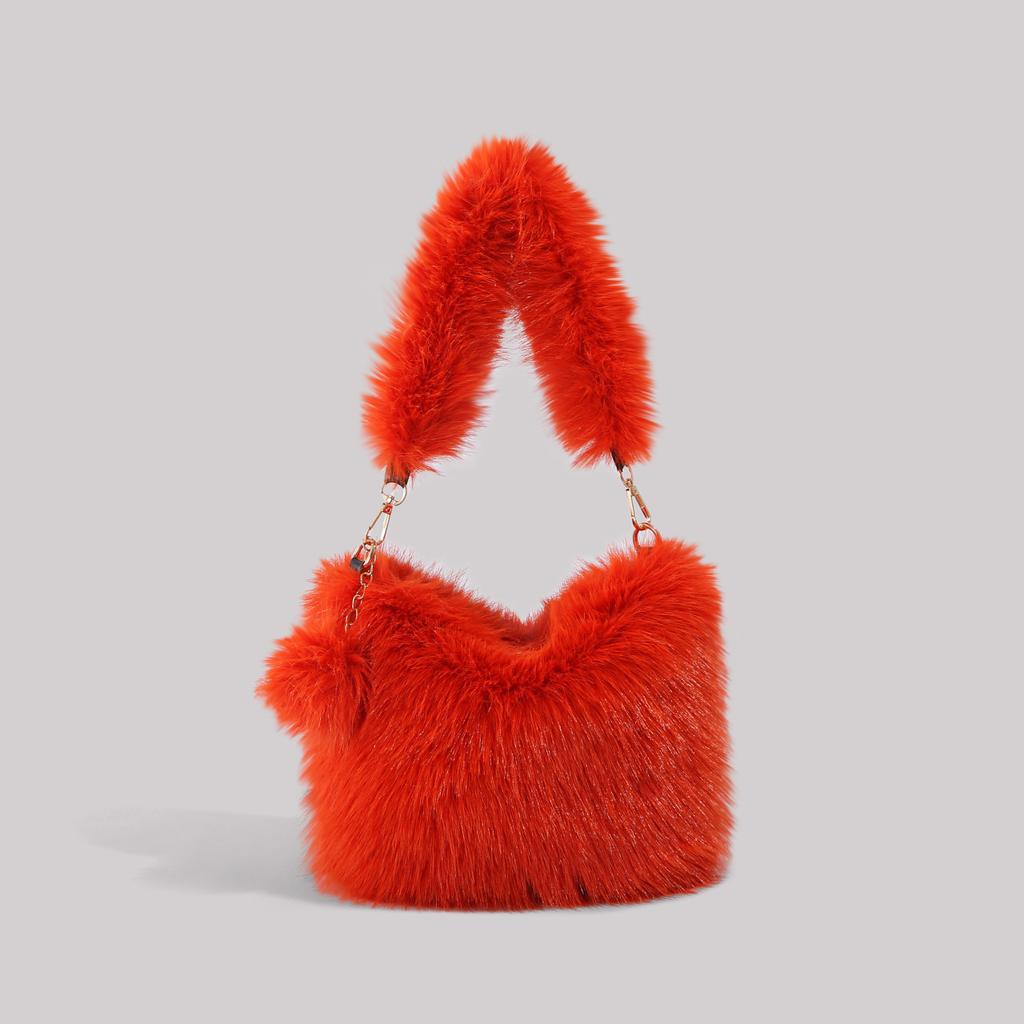 Сумка под мышкой, пушистая сумка, женская, 2025, зима, новая, нишевая, модная, сумочка, на одно плечо, ленивая плюшевая сумка