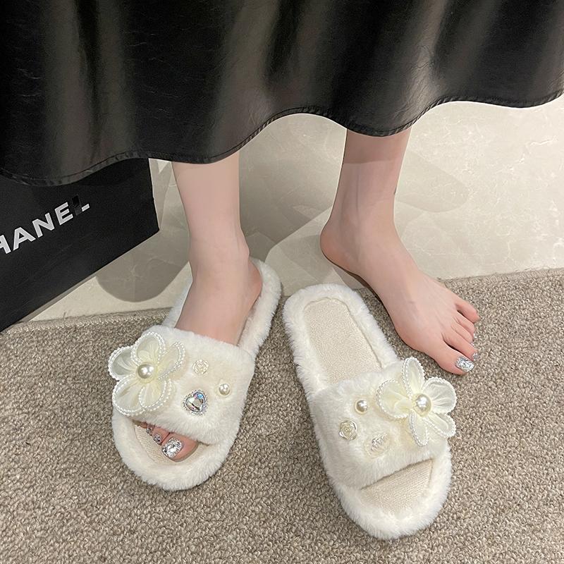 Fashion 2024 Winter New Women's Home Solid Color Flower Pearl Decorated Fluffy Furry Cotton Slippers