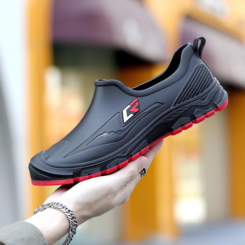 Модные мужские низкие резиновые туфли с мелким вырезом, мужские туфли-однопедальки, нескользящие водные туфли, резиновые туфли, универсальные мужские туфли для ходьбы по воде для улицы в дождливую погоду