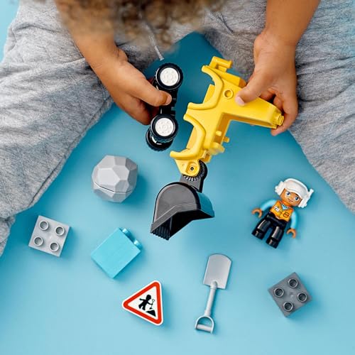 LEGO Duplo Бульдозер 10930, подарок из кубиков для малышей и детей ясельного возраста, идеально подходит для строительства города, для мальчиков и девочек от 2 лет.