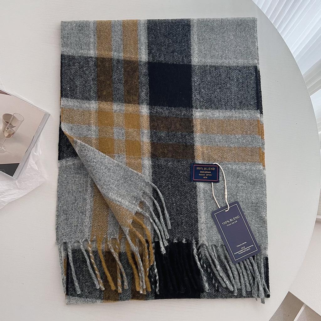 Chic Design Soft Warm Women Scarf Autumn Winter Classic British Imitation Cashmere Muffler Men Plaid Thermal Tassel Shawl Couple