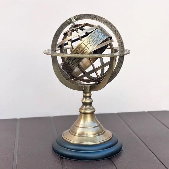 Глобусы армиллярной сферы - Элегантный морской стол и столик - на деревянном наборе из 2 предметов