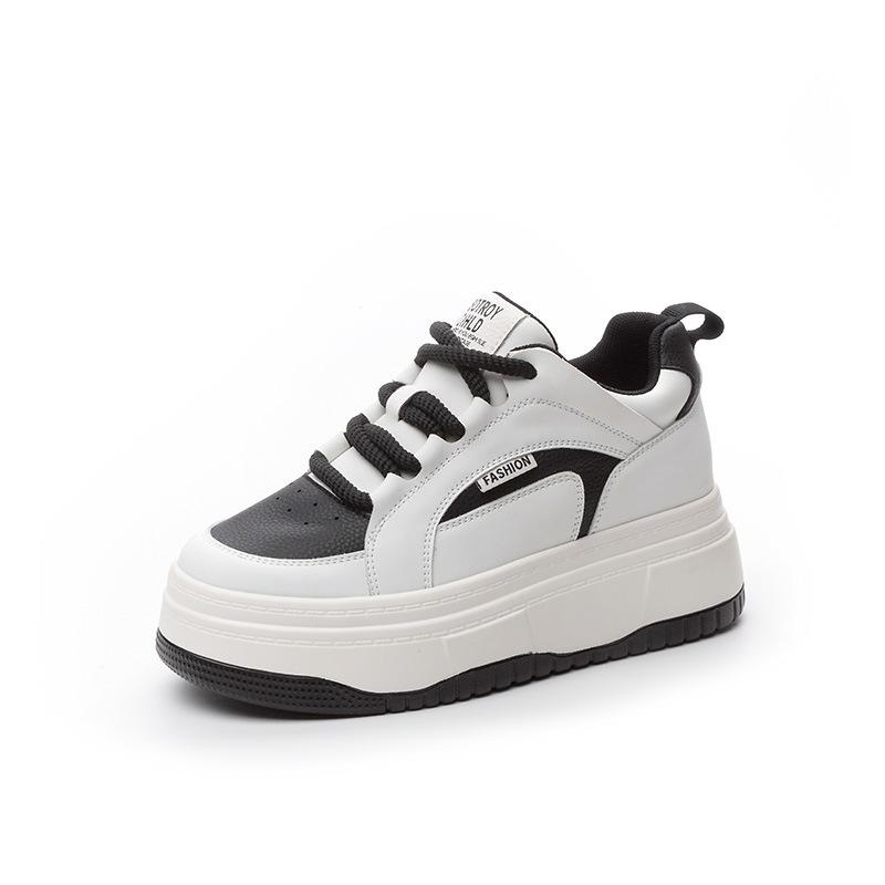 Маленькие белые туфли платформа черно-белые повседневные туфли женские 2025 весна новые универсальные панда спортивные бархатные маффины одинарные туфли