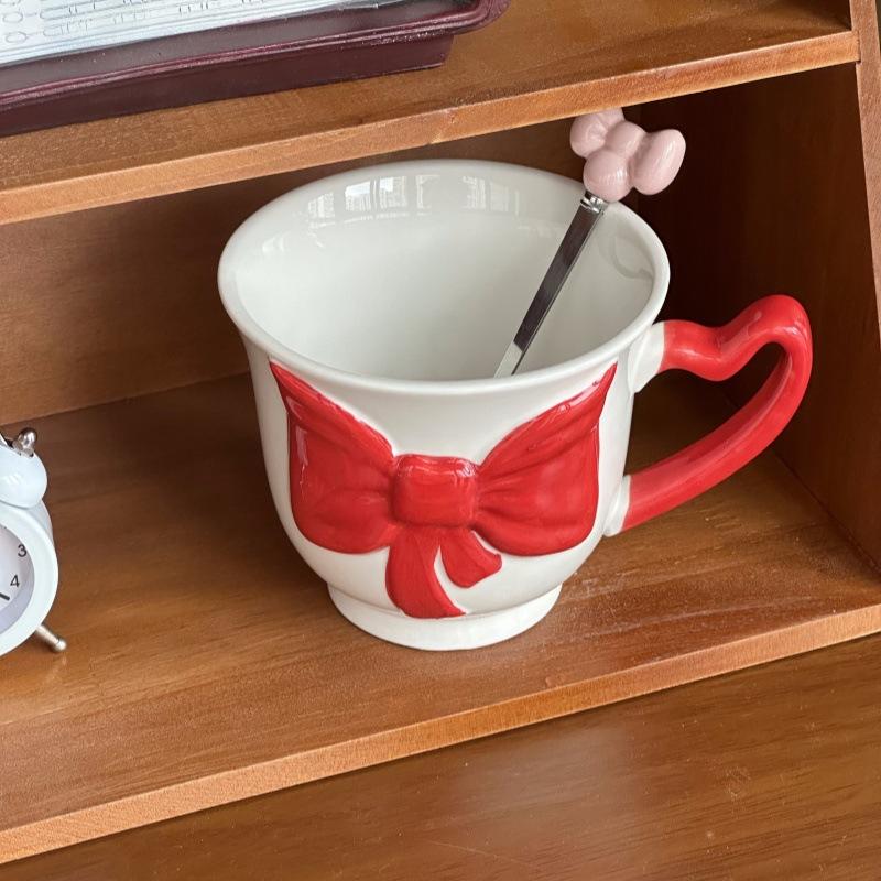 High-value Bow Ceramic Mug for Girls' Birthday Gift, Couple Drinking Cup, Girlfriend Souvenir Gift Box