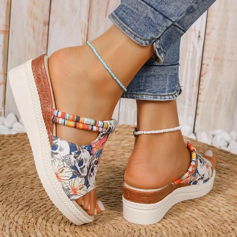 Женские сандалии с принтом черепа, цветные плетеные шлепанцы на платформе для отдыха на море, пляжные шлепанцы на танкетке для Хэллоуина