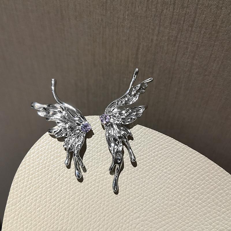 2025 New Y2K Aesthetic Punk Style Liquid Butterfly Earring for Woman Cool Metal Butterfly Earrings Zircon Wholesale