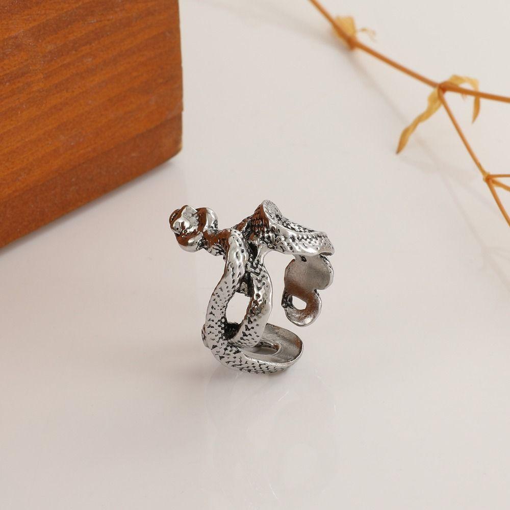 Рок Черный Ручной работы Личность Хип-хоп Ювелирные изделия Ретро Цинк Цинковый сплав Кольцо Мужское Открытое кольцо Серебряное Кольцо со змеей