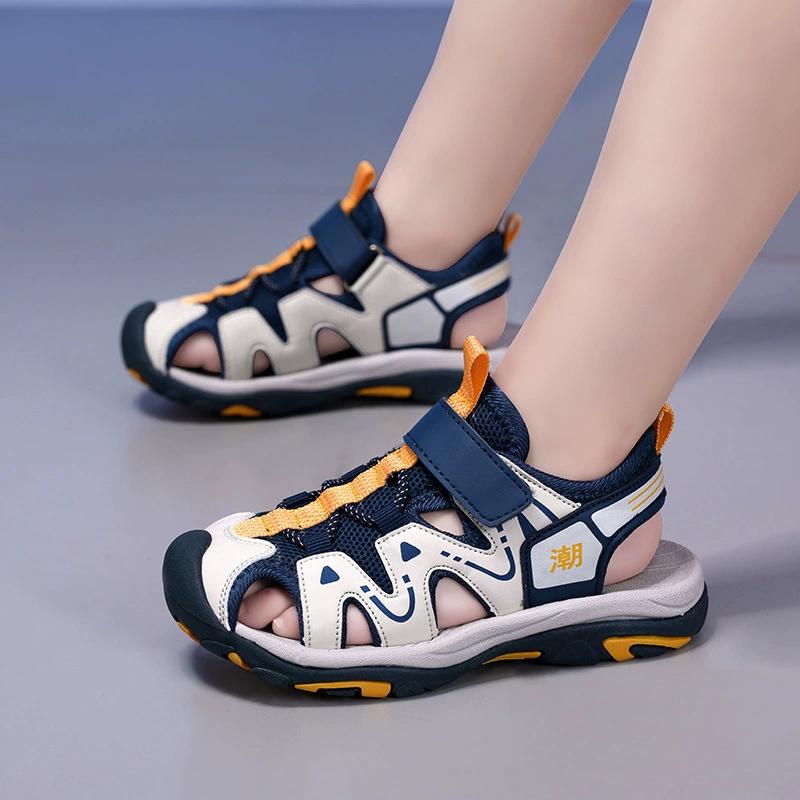 Летние спортивные сандалии для мальчиков, детские дышащие нескользящие пляжные туфли для мальчиков, уличные сандалии с закрытым носком и защитой от ударов