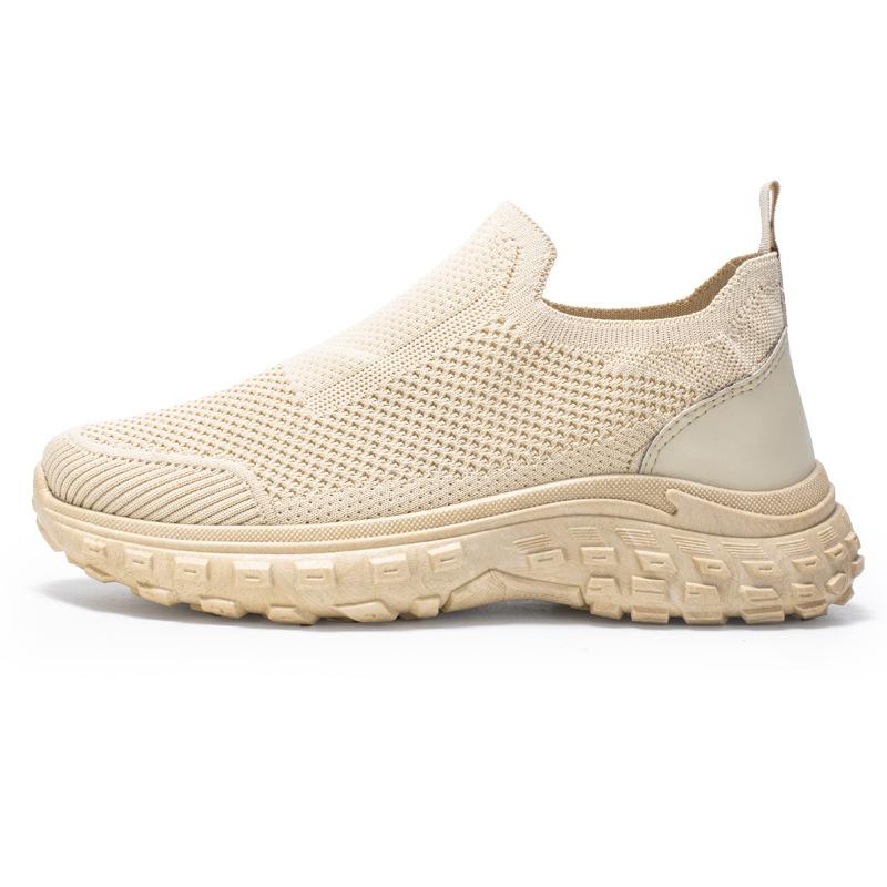 In the Spring of 25 Years, the New Trendy and Versatile Men's Single Shoes, Medium Socks, One Pedal, Flying-woven Breathable Casual Shoes