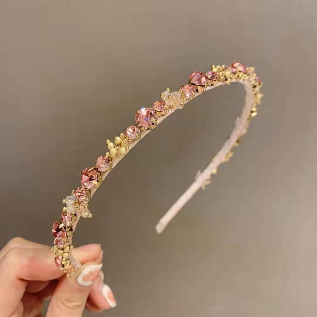 Элегантный ободок для волос в стиле ретро с золотыми бусинами и стразами: Легкий роскошный аксессуар для волос
