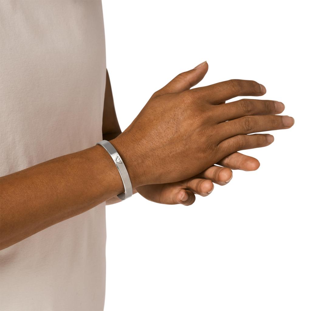 Emporio Armani Браслет-манжета из нержавеющей стали Один Нержавеющая сталь Без камней Мужской (Модель EGS3127040), Размер, Сталь,