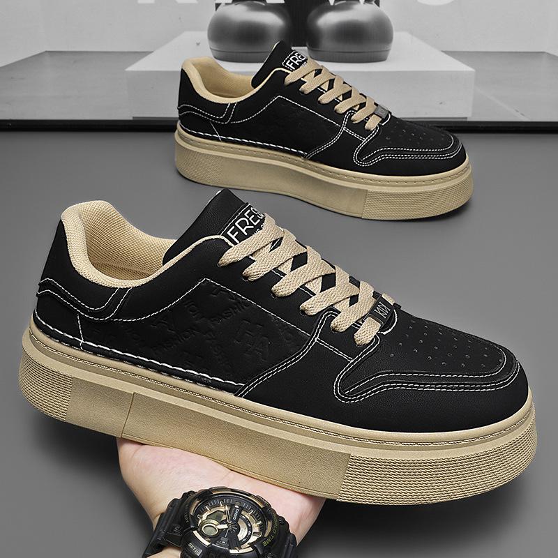 Новый стиль мужской обуви на лето, дышащие маленькие белые туфли для мужчин, модные универсальные кроссовки на толстой подошве, повседневные кеды, модная обувь