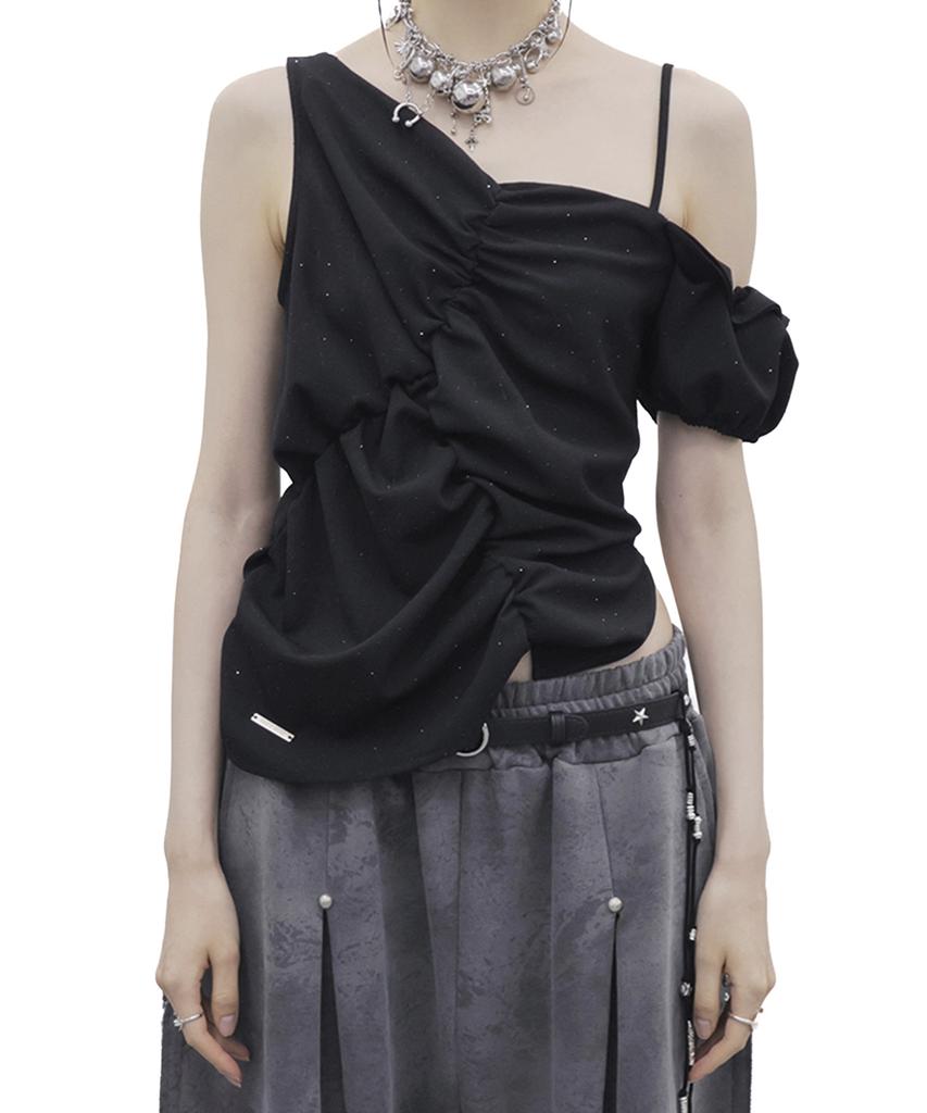 HOLYNUMBER7 One-Shoulder Shirred Blouse _ Black