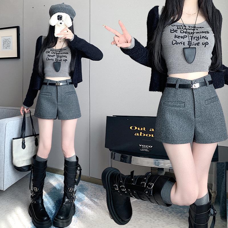 High-Waisted Women's Woolen A-Line Shorts - 2026 Autumn/Winter Collection, Fashionable Wide-Leg Bootcut Style.