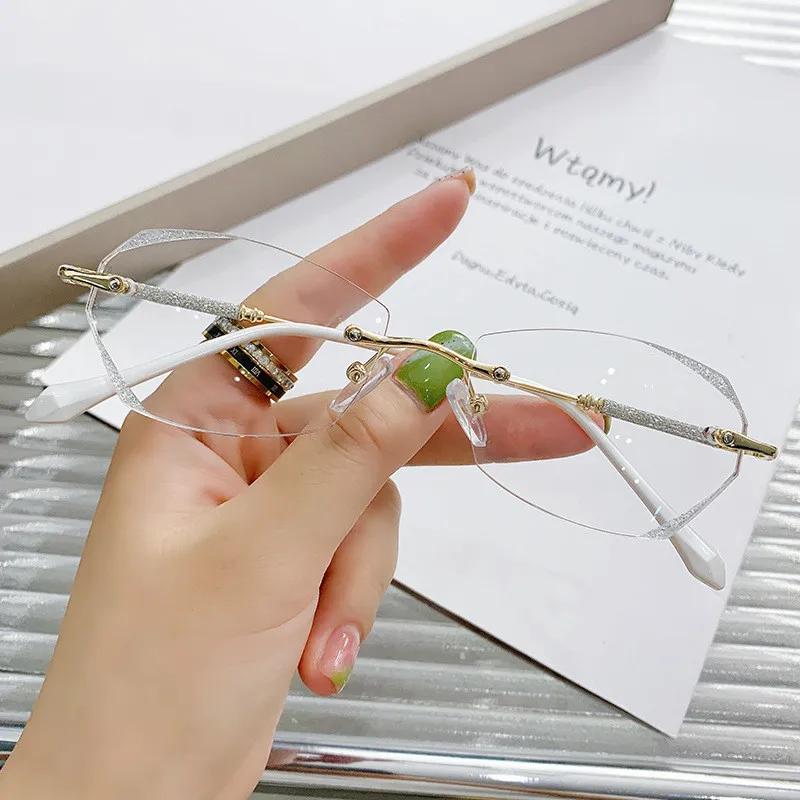 Rimless Women's HD Lens Reading Glasses Fashion Trendy Diamond Cut Eyeglasses for Ladies Unisex Luxury Far Sight Presbyopia
