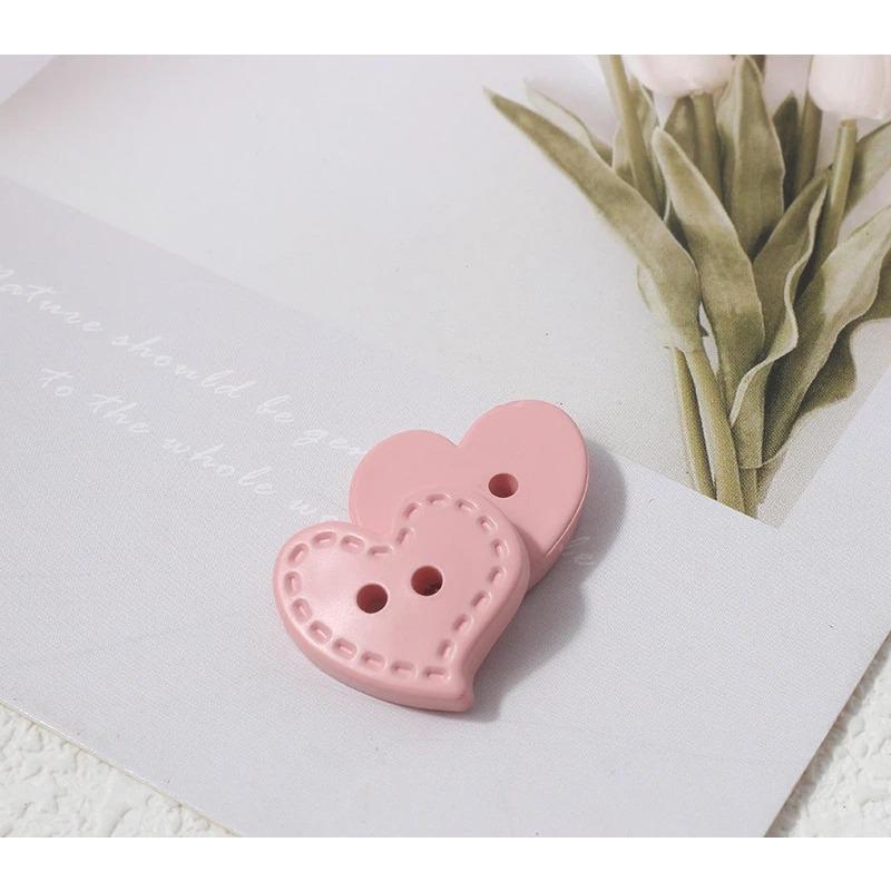 Plastic Peach Heart Buttons for Children's Clothing Women's Sweaters Cardigans Shirts Buttons