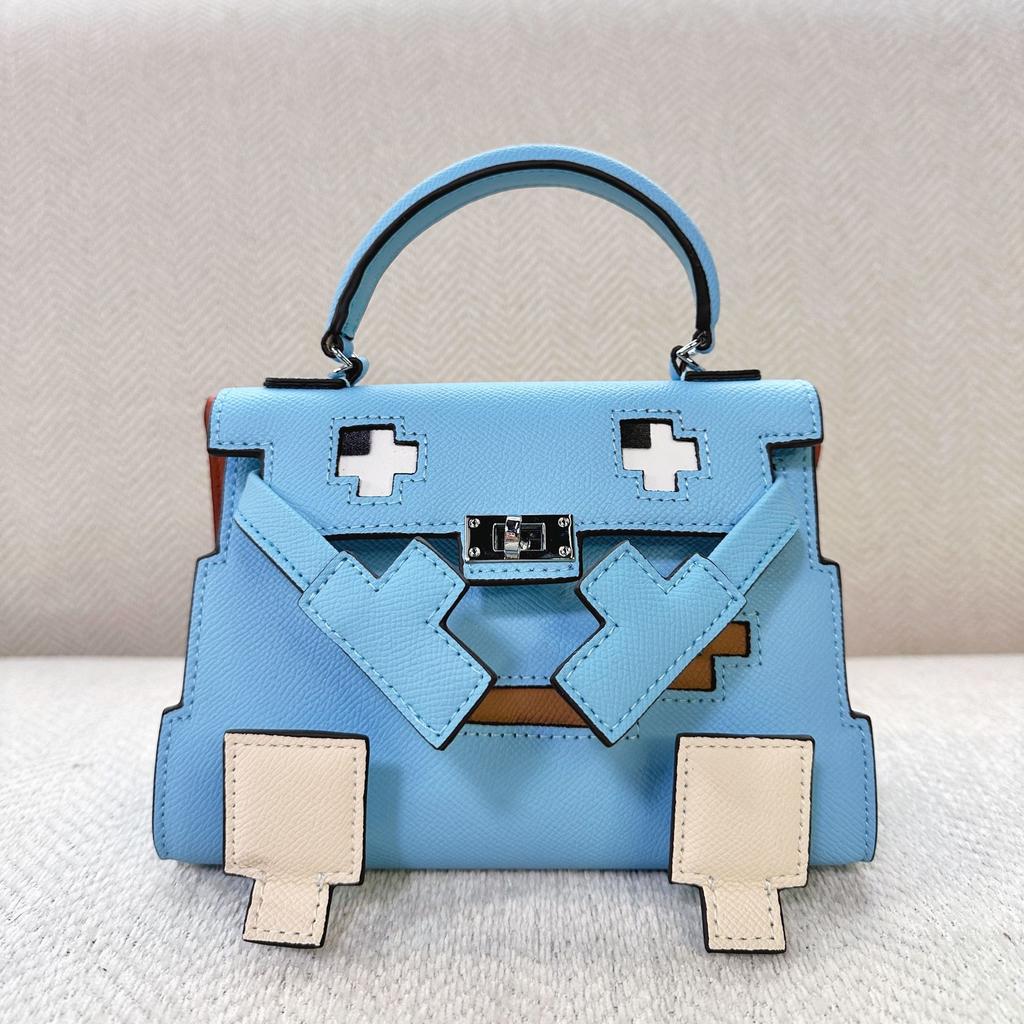 2025 Новая сумка-кукла из натуральной кожи с мозаикой Маленькая сумка-монстр Модная и милая сумка через плечо для женщин