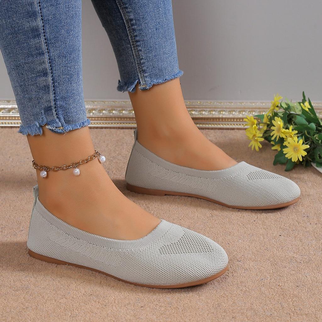 Large Size Flying Knitting Single Shoes Women 2024 Spring and Autumn New Round Head Low Heel Lazy Casual Mother Shoes