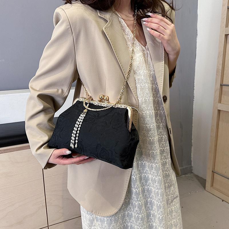 Дизайнерские женские сумки и кошельки с красной розой на цепочке, свадебные сумки-клатчи с цветами, бисером, кисточками, металлическими зажимами для переноски через плечо