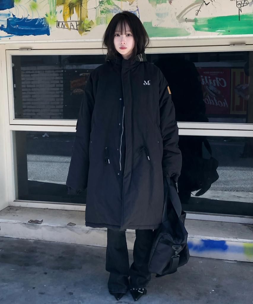 MUCENT Verno Side Leather Fishtail Long Padded Parka Unisex (2 Colors)