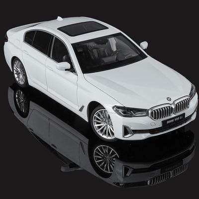 Большой 1:18 530Li XDrive 500K Спортивный Автомобиль Модель Игрушка Сплав Литье Под Давлением Двери Открываются Амортизаторы Транспортные Средства Домашний Декор Украшения