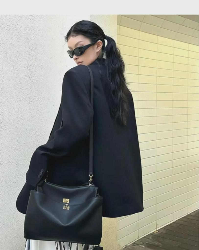 Сумка Rodeo из натуральной кожи 2025 года — высококачественная сумка с замком на плечо и подмышку для повседневного ношения или поездок на работу, вдохновленная дизайном Kelly Design