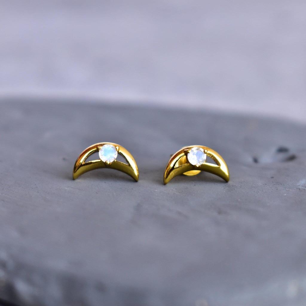 Rainbow Moonstone studs, Blue sheen moonstone tiny stud earrings, healing gemstone small earrings, minimalist 14K Gold studs , gift for her