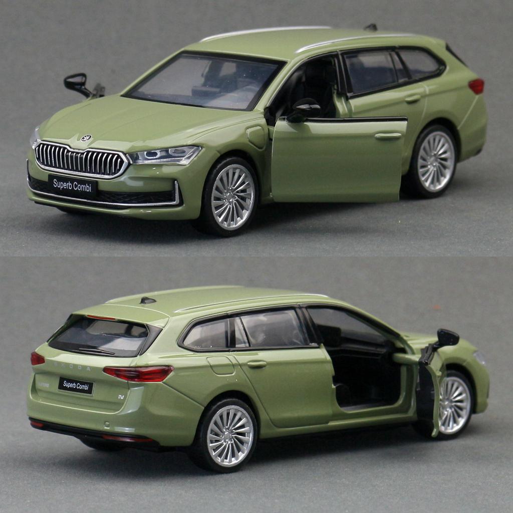 Масштаб 1/35 Skoda Superb Combi Седан Модель игрушечной машины MSZ Литой металлический миниатюрный Оттягивающийся Звук и свет Коллекция Подарок для детей Мальчик