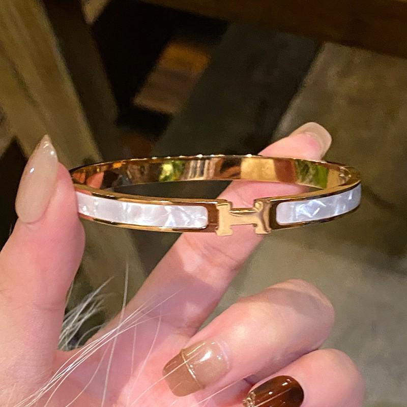 Женский браслет из циркония розового золота: Невыцветающая титановая сталь, нишевый дизайн в стиле легкой роскоши