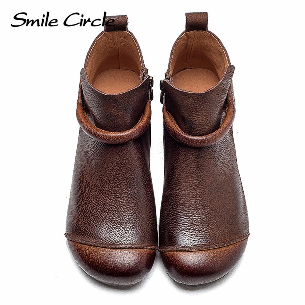 Женские ботинки из натуральной кожи, ботильоны с круглым носком и боковой молнией, модные удобные туфли на плоской подошве