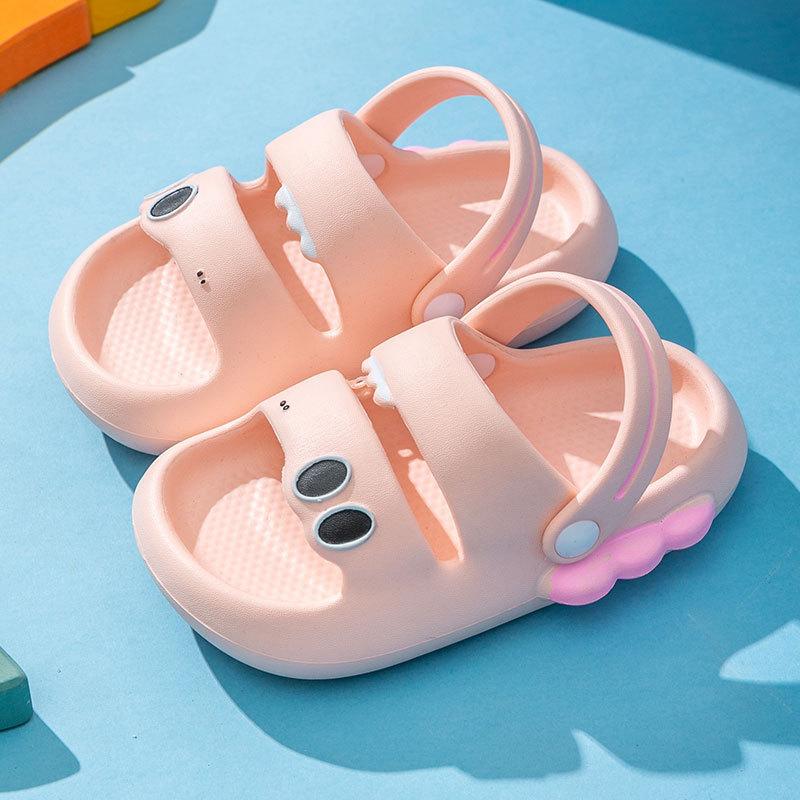 Динозавр классные тапочки мальчики и девочки летние новые пляжные туфли милые мультяшные одноклассники с мягкой подошвой дырявые туфли для мальчиков и девочек