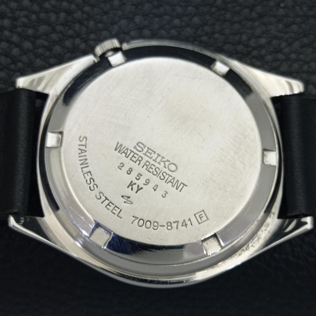 JAPAN 7019A VINTAGE SEIKO 5 AUTOMATIC MENS GOLDEN COLOR DIAL WATCH a701382-5 R206a-a701382