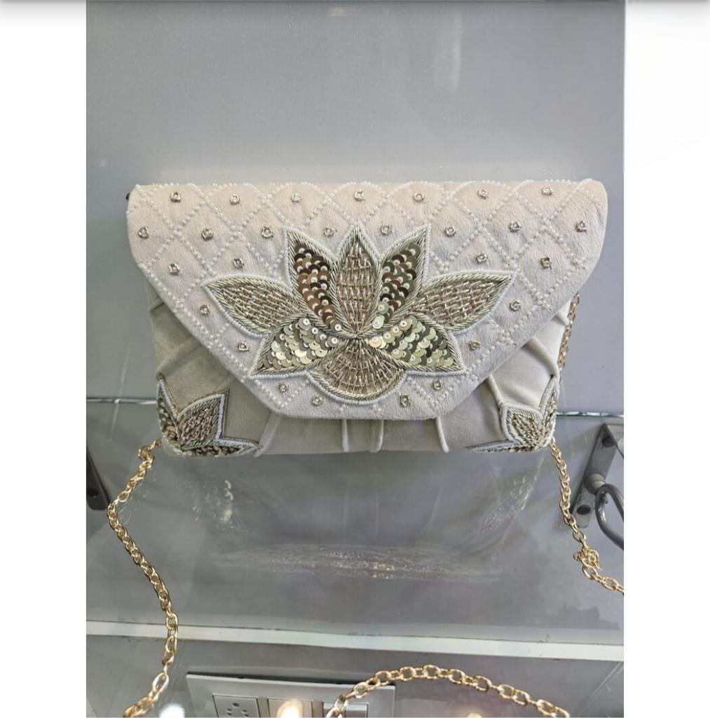 Вышитый клатч для женщин Дизайнерская сумочка Вечерняя Свадебная Подарочная сумка Кроссбоди Слинг Подарок для подружки невесты для нее Мамы Жены Подруги