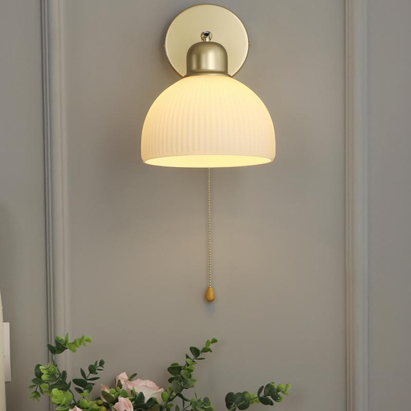 Настенный светильник в скандинавском стиле с выключателем для роскошного декора гостиной, прикроватный светильник для чтения, стеклянный абажур, светодиодное настенное внутреннее освещение