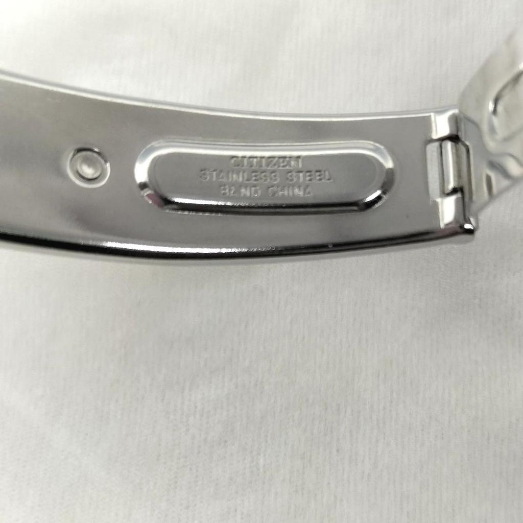 Подержанные часы CITIZEN E013-S104408