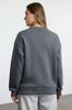 Women's Fashionable Stylish Sweatshirt Ecru Thick Inside Fleece Slogan Patch Detailed Oversize Wide Cut Knitted Sweatshirt