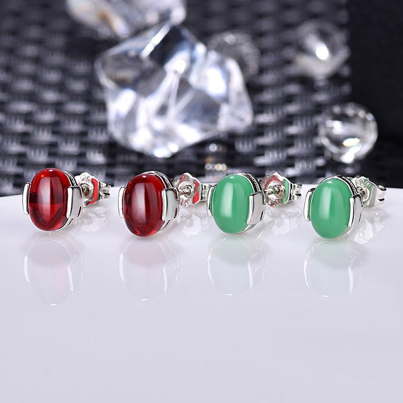 Женские серьги-гвоздики с натуральным зеленым агатом, инкрустированные позолоченным камнем, ювелирное изделие в подарок