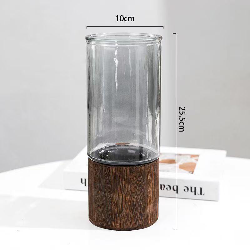 Элегантная стеклянная ваза с деревянной основой для домашнего декора