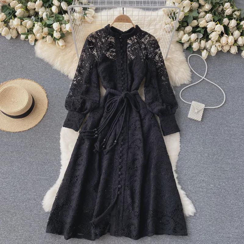 2021 Autumn French Retro Fairy Long Sleeve Slim Lace Dress