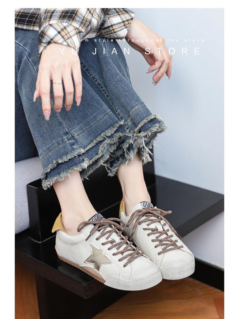 Women's Retro German Trainer: 2025 Genuine Leather Distressed Sneakers with Star, Mandarin Duck Stripe, Flat Bottom, Casual Skate Style