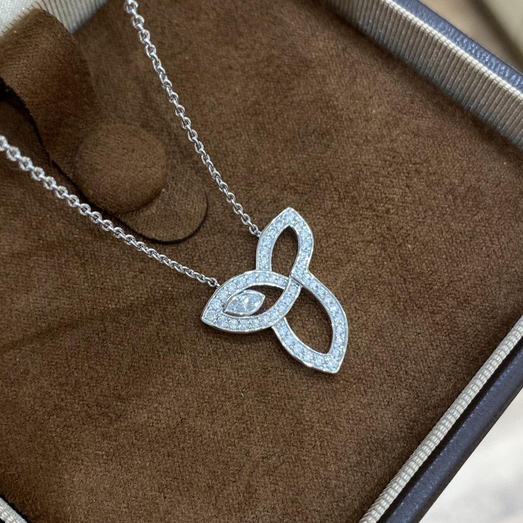 Серебряное колье Lily Marquise 925 пробы с подвеской-клевером с бриллиантом 5A High Carbon - Элегантная легкая роскошь, цепочка на ключицу для женщин