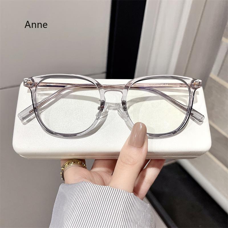 Retro  Metal Square Myopia Glasses Women Frame Rivets Decoration Anti Blue Light Men Optical Frame Computer Glasses