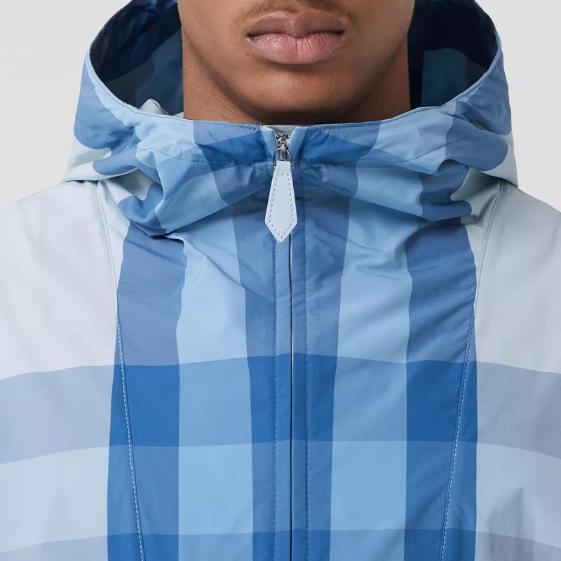 Burberry Check Packaway Half Zip Hooded Jacket 80510451