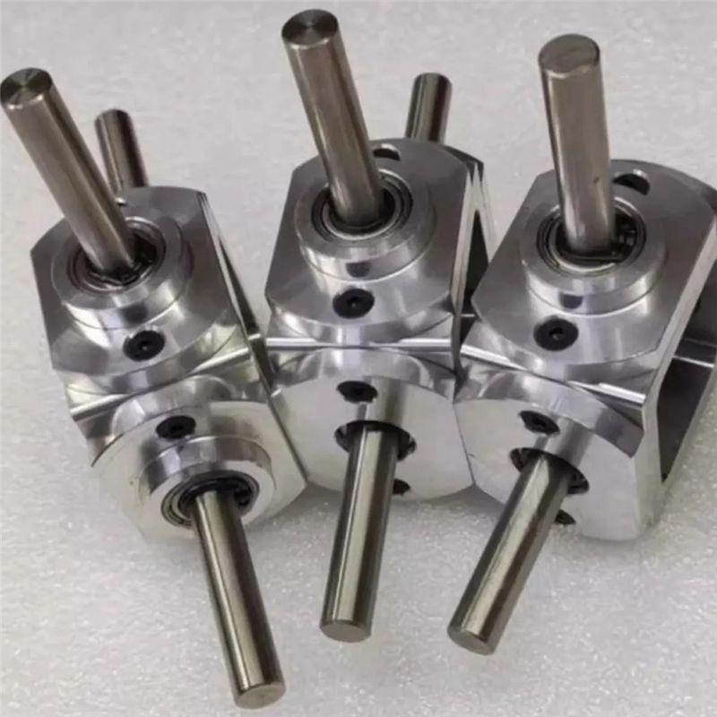A68P-1:1 Cross Commutator Right Angle Drive Gearbox 1M 20T 8MM Spiral Bevel Gear Reducer