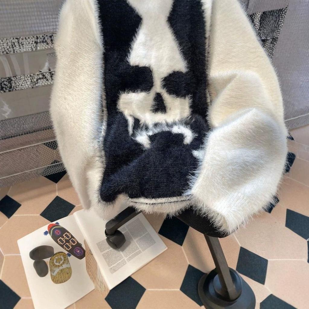 Зимний ретро панк свитер для пары с черепом