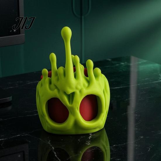 Novelty Villain Desk Accessories Halloween Poisonous Apple Skull Pen Holder, Gothic Gift for Lovers Caddy, Spooky Multi-functional Desktop Decor,