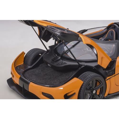 AUTOart 1/18 Scale Koenigsegg Agera RS Orange/Carbon Black Finished Product 79023