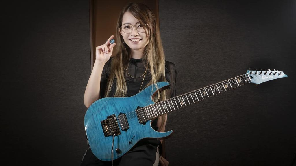 Ibanez Signature Pick 6 Pack HAZUKI(НЕМОФИЛА) "P1000HZK"