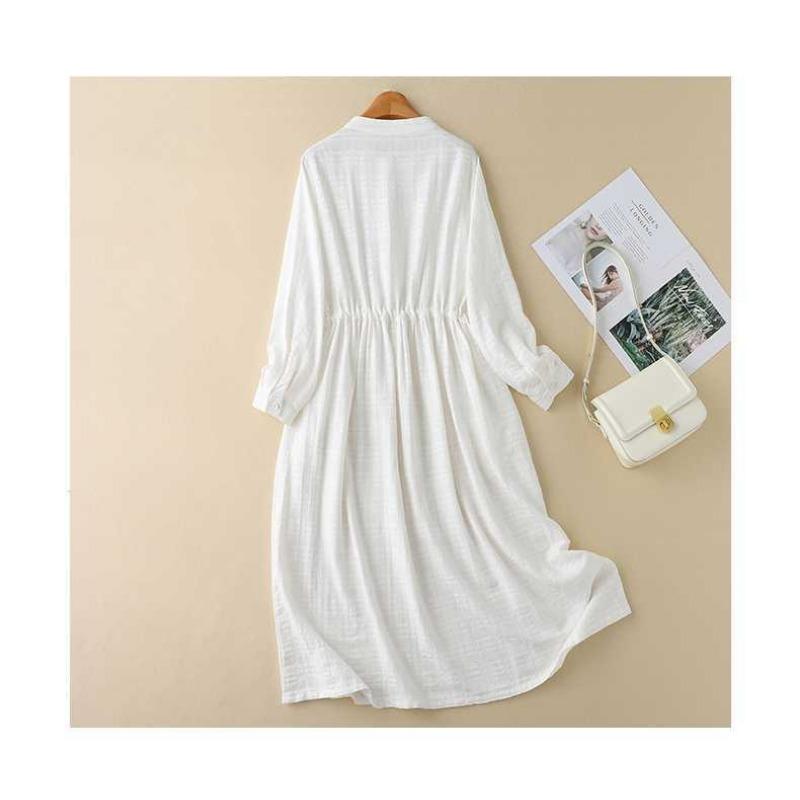 Винтажное платье с длинными рукавами и длинной юбкой